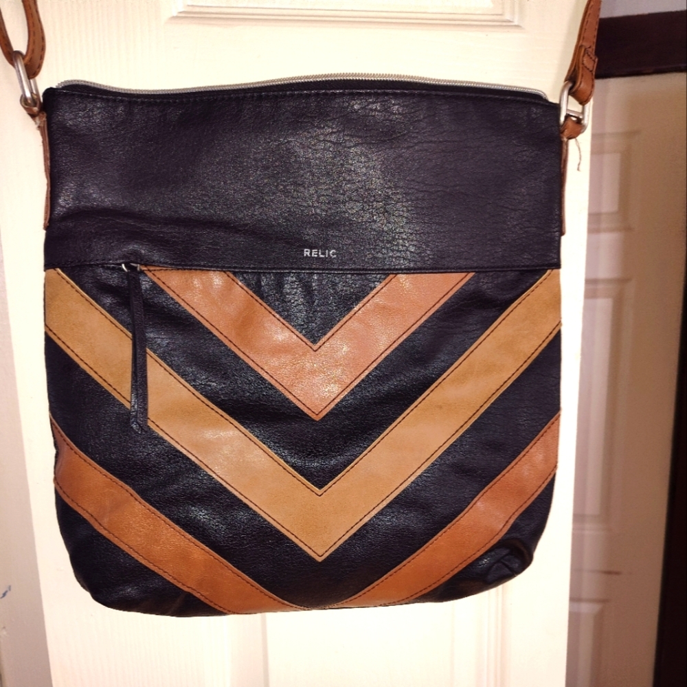Relic leather bag